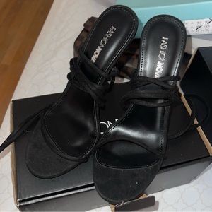 black fashion nova heels